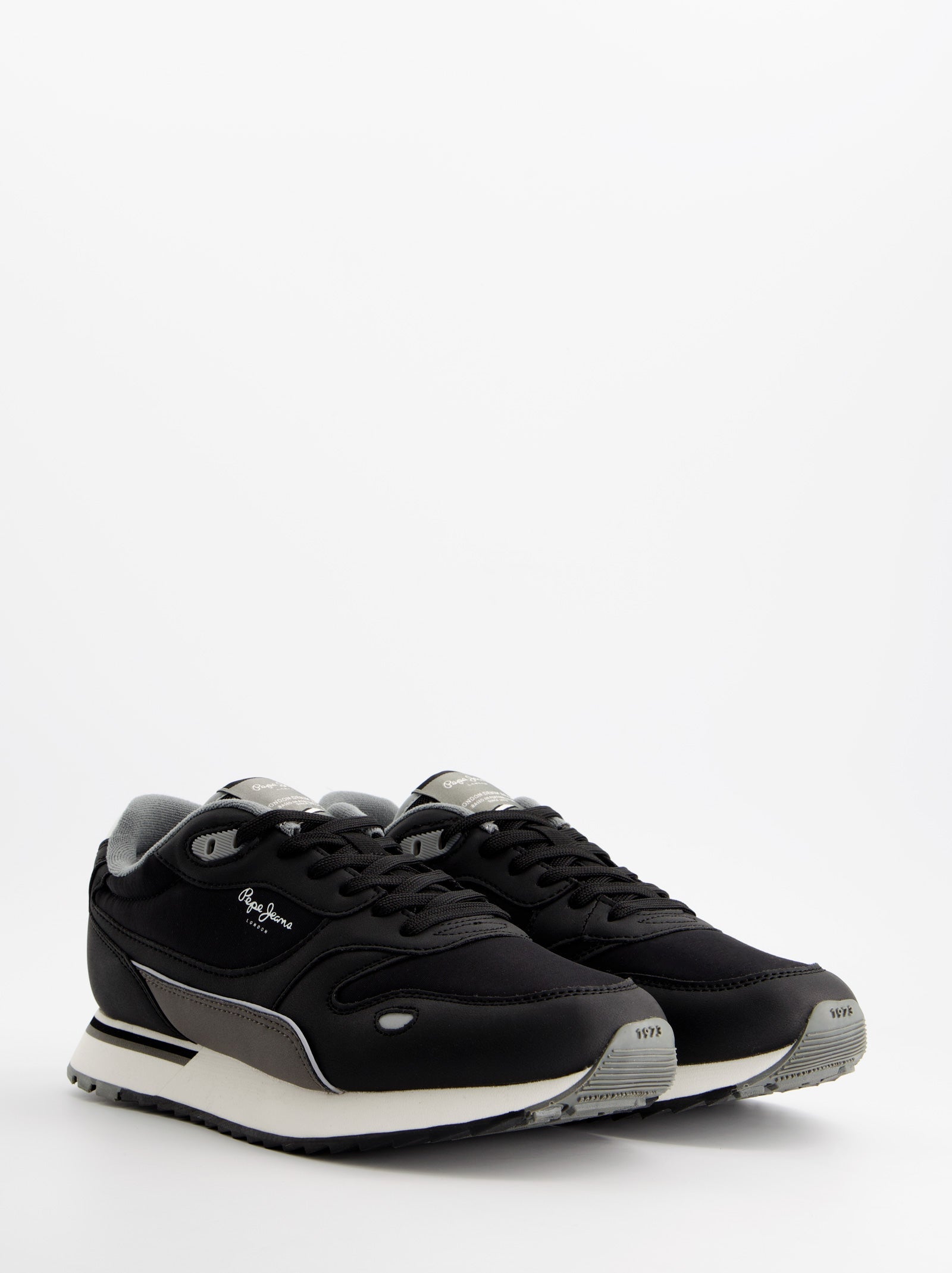 Zapatillas negras de hombre - Pepe Jeans Bexley W25
